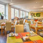 Enjoy Hostel Berlin City West